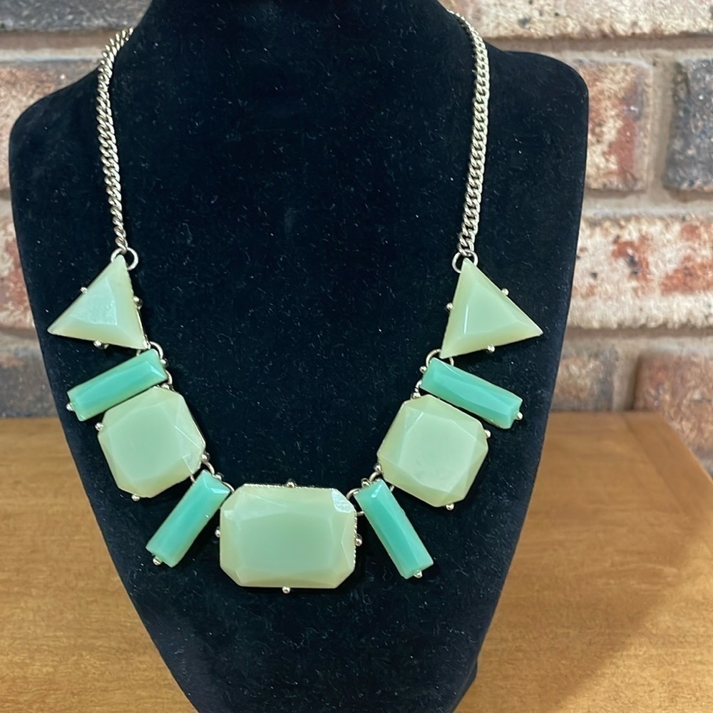 Green Geometric shapes vintage statement necklace